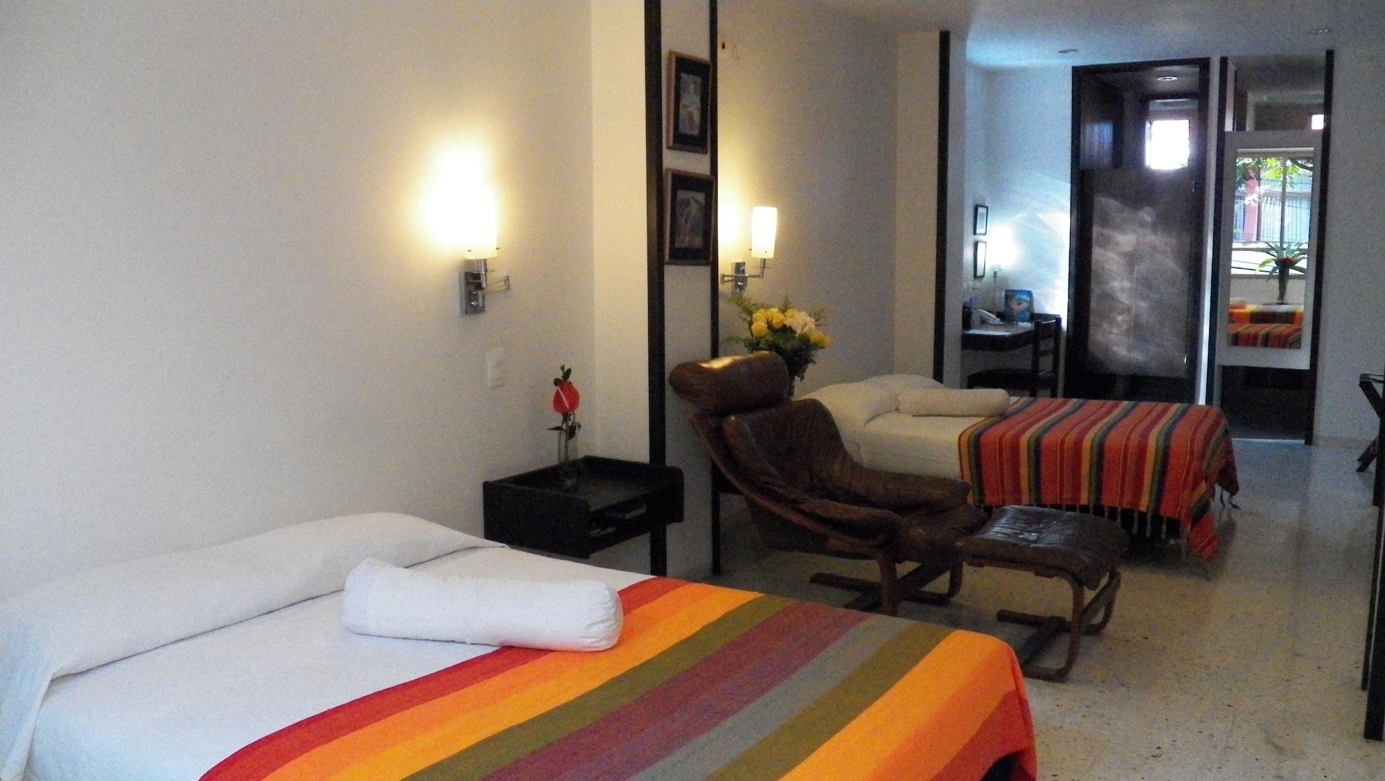 Hotel Casa Santa Monica Norte Cali Eksteriør bilde