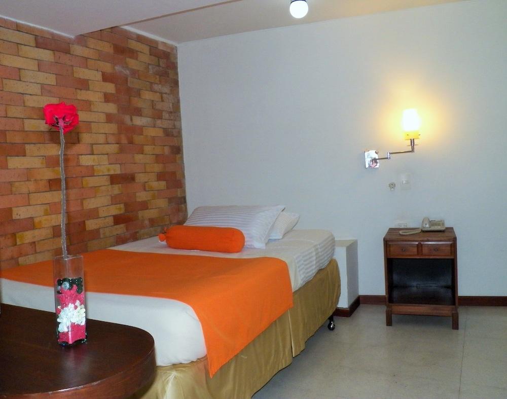 Hotel Casa Santa Monica Norte Cali Eksteriør bilde