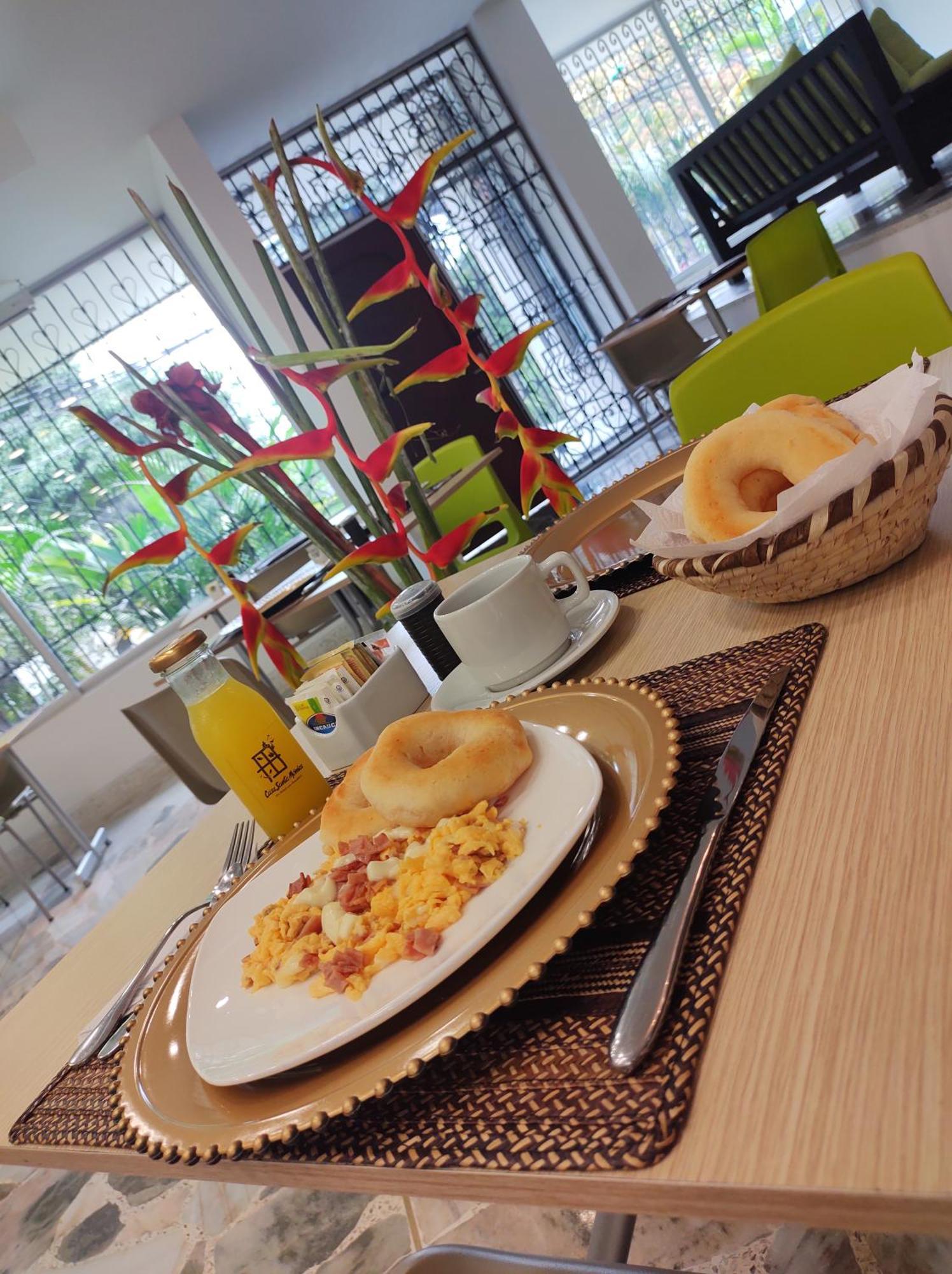 Hotel Casa Santa Monica Norte Cali Eksteriør bilde
