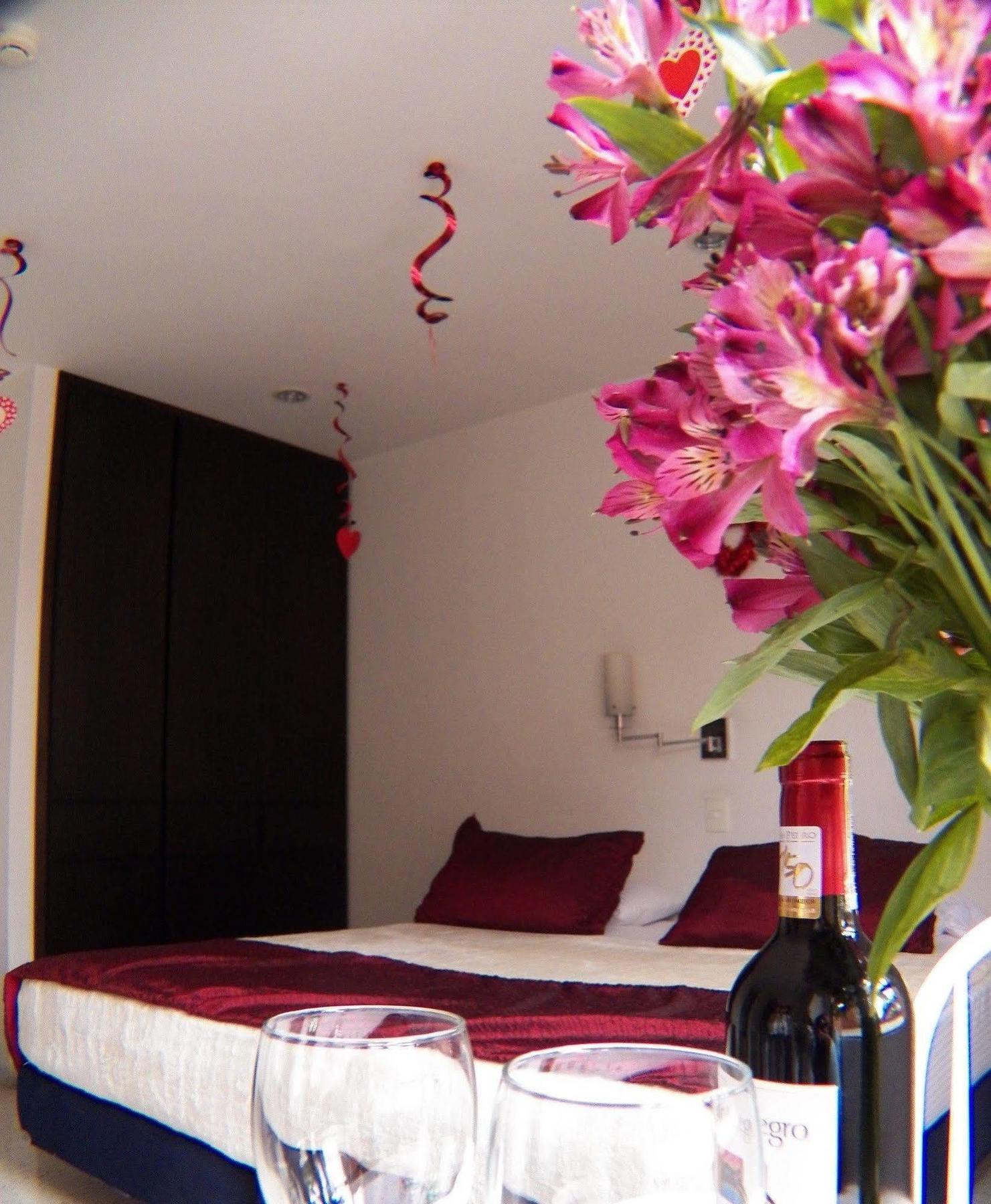 Hotel Casa Santa Monica Norte Cali Eksteriør bilde